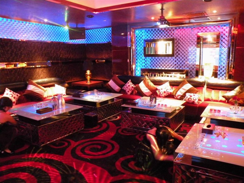 洛阳商务KT凭单人商务KT,享独一无二的音乐时光-洛龙区ktv预订