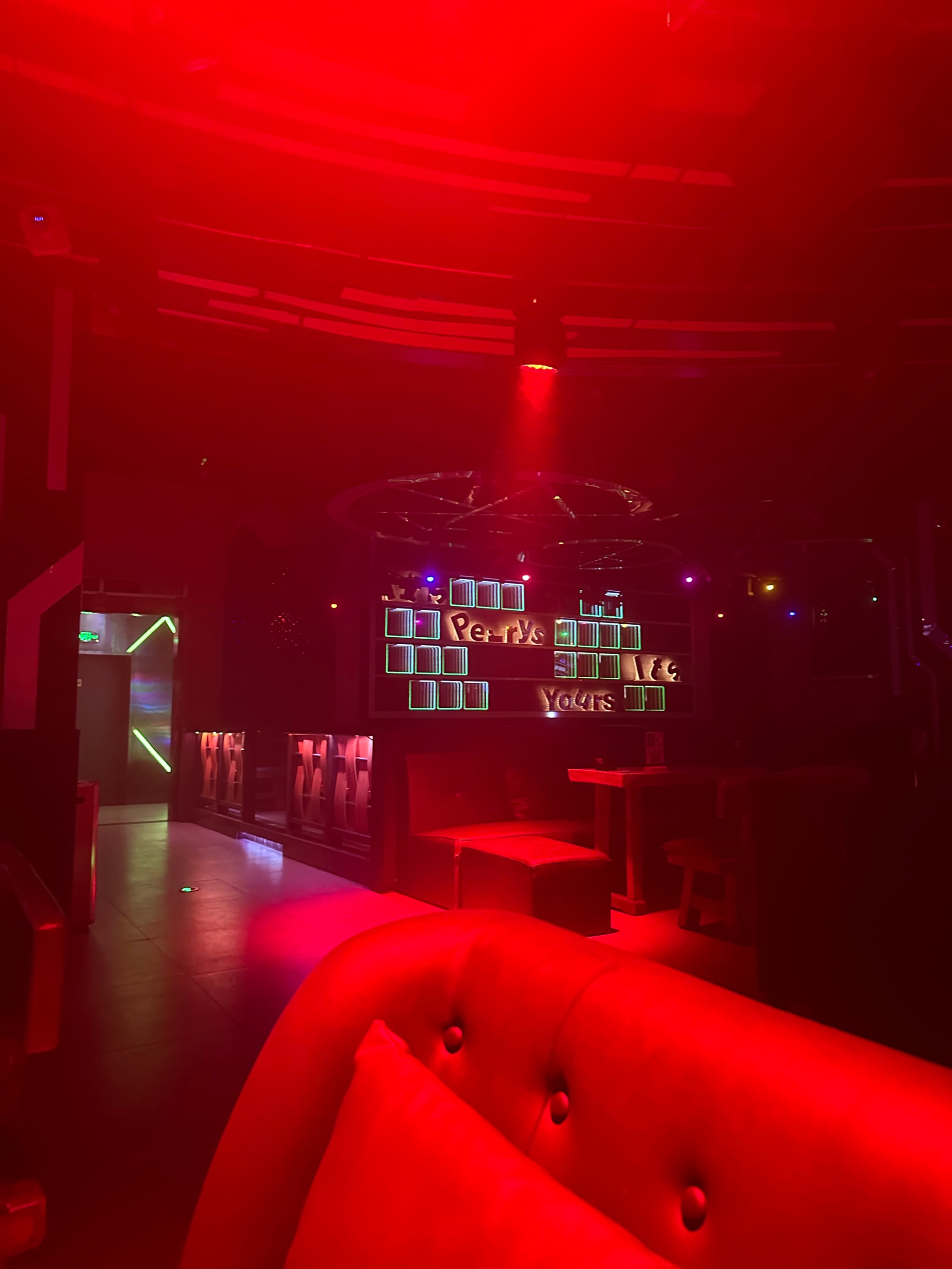 洛阳商务KTV，划算还是不划算-洛龙区ktv预订